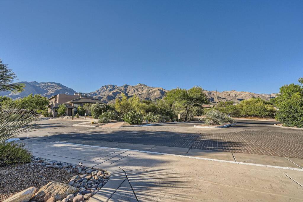Apartment The Greens! 3br W/ Pool &
