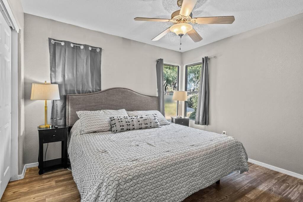 The Greens! 3br W/ Pool & Apartment Tucson